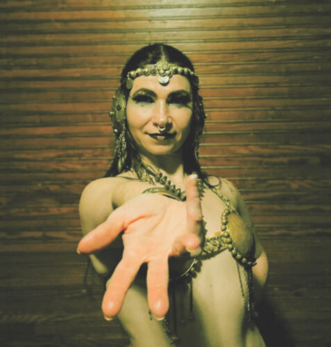 Vienna workshops to feature expert in belly dancing